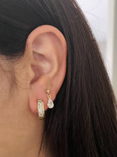 Load image into Gallery viewer, Lumina Earrings
